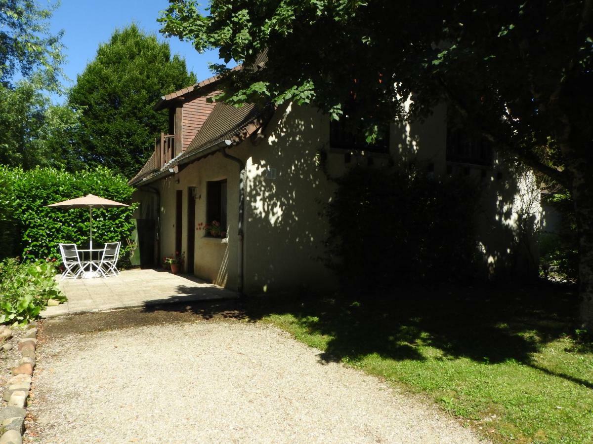 Le Canard Qui Rit Hotel Beaulieu-sur-Dordogne Exterior foto