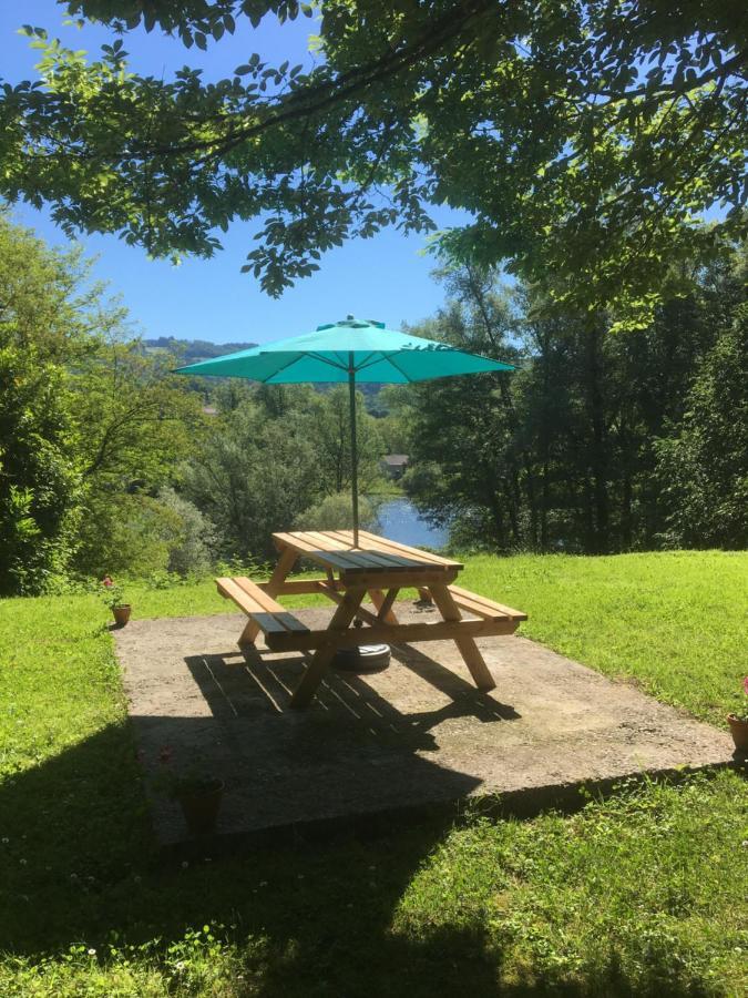 Le Canard Qui Rit Hotel Beaulieu-sur-Dordogne Exterior foto